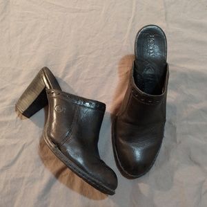 BORN Heeled Mule / Clogs 9 Black Leather